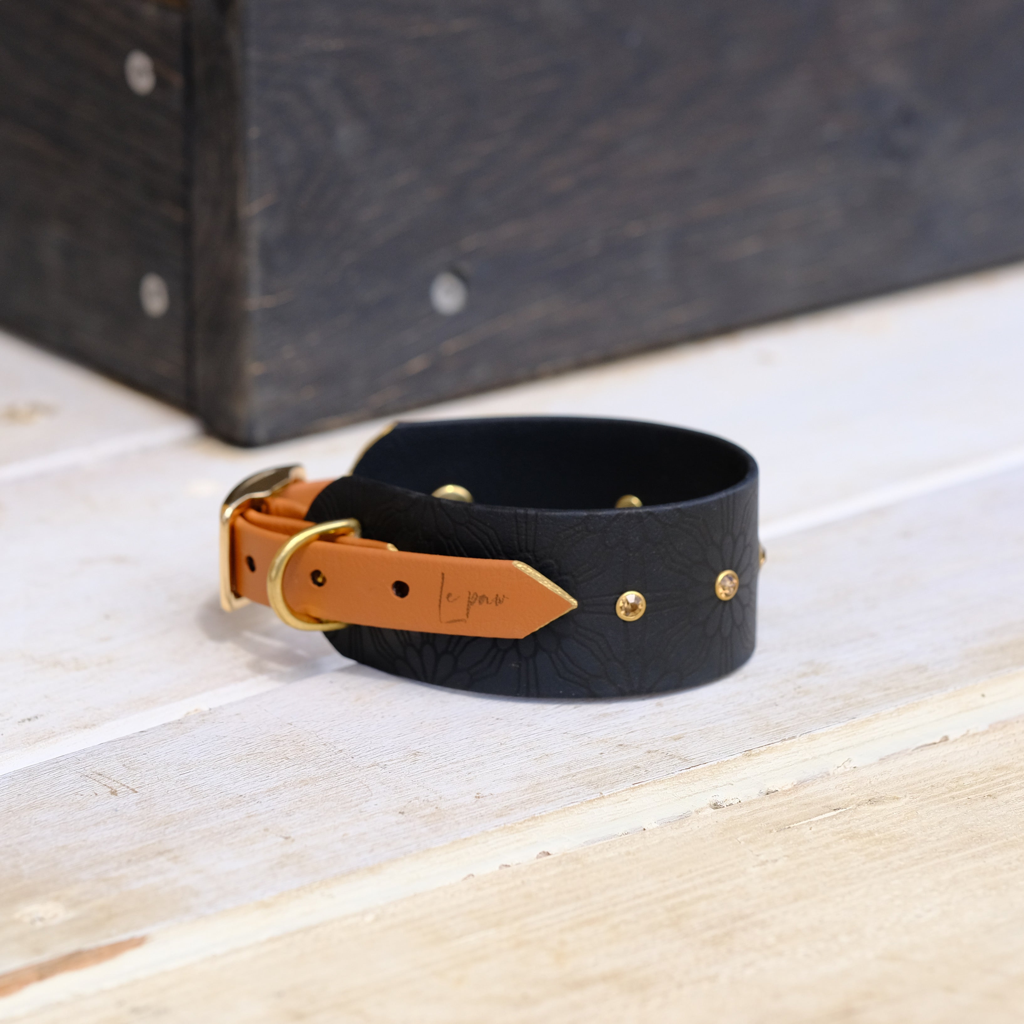 Collar "Eskimo S"