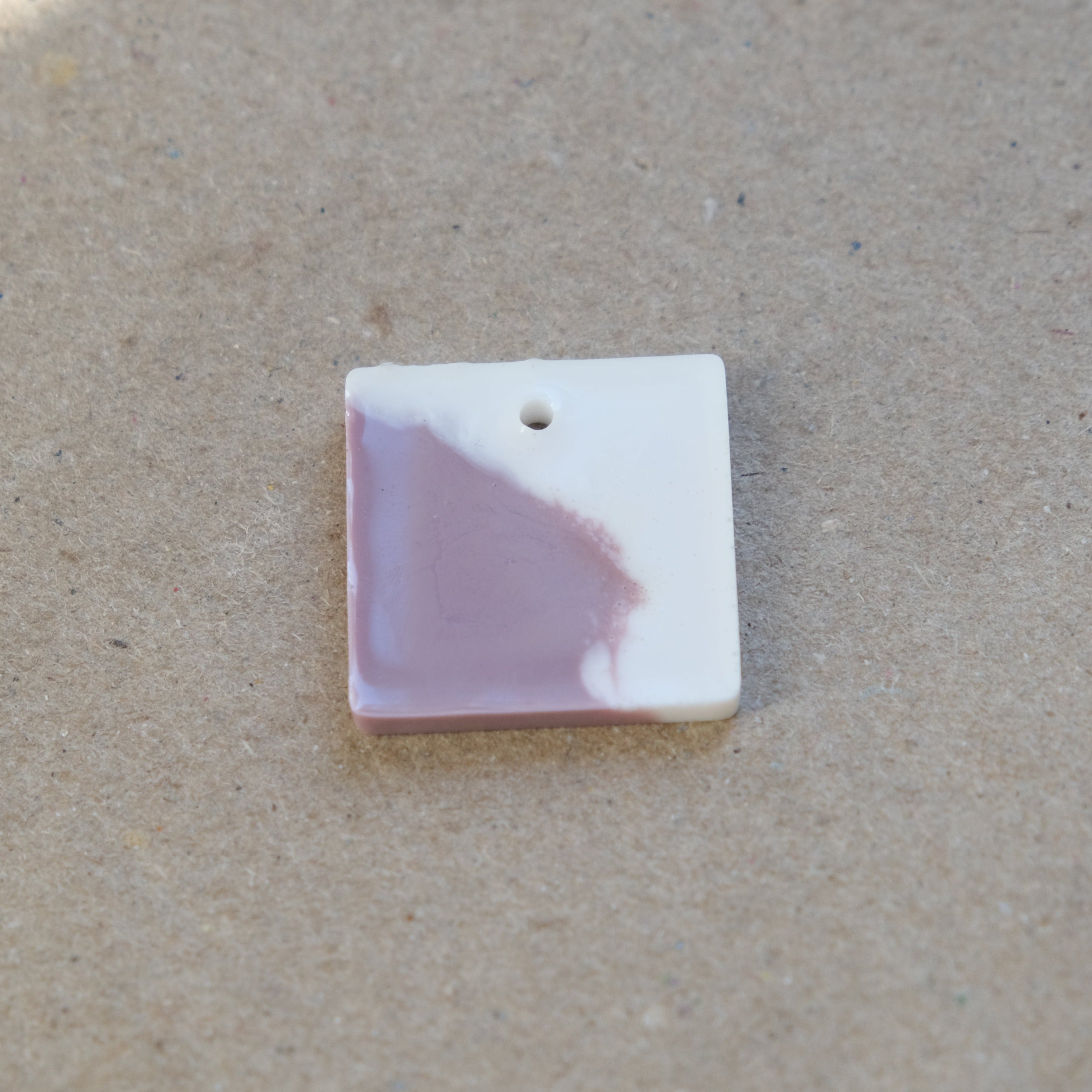 Epoxy name tag base "Bubble gum" square